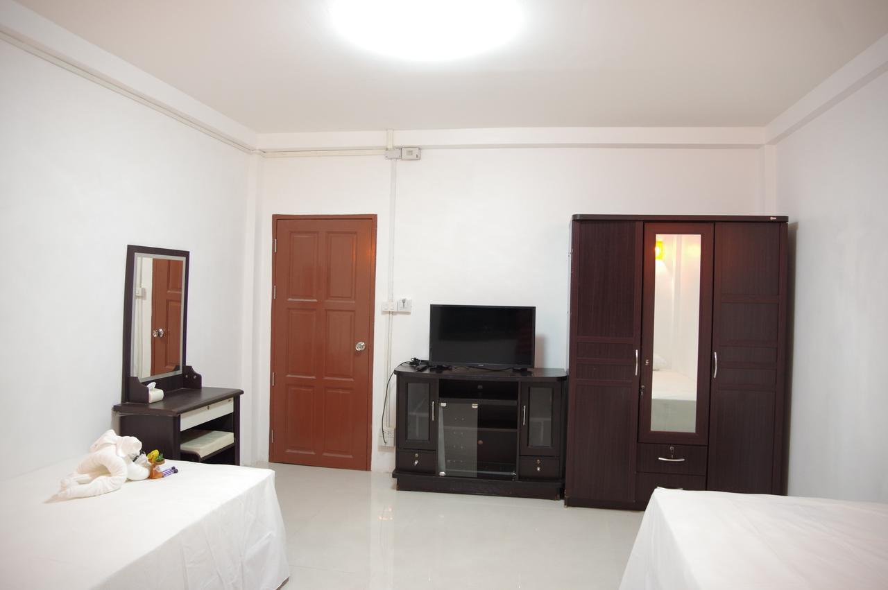 Donmueang Airport Residence Bangkok Exterior photo